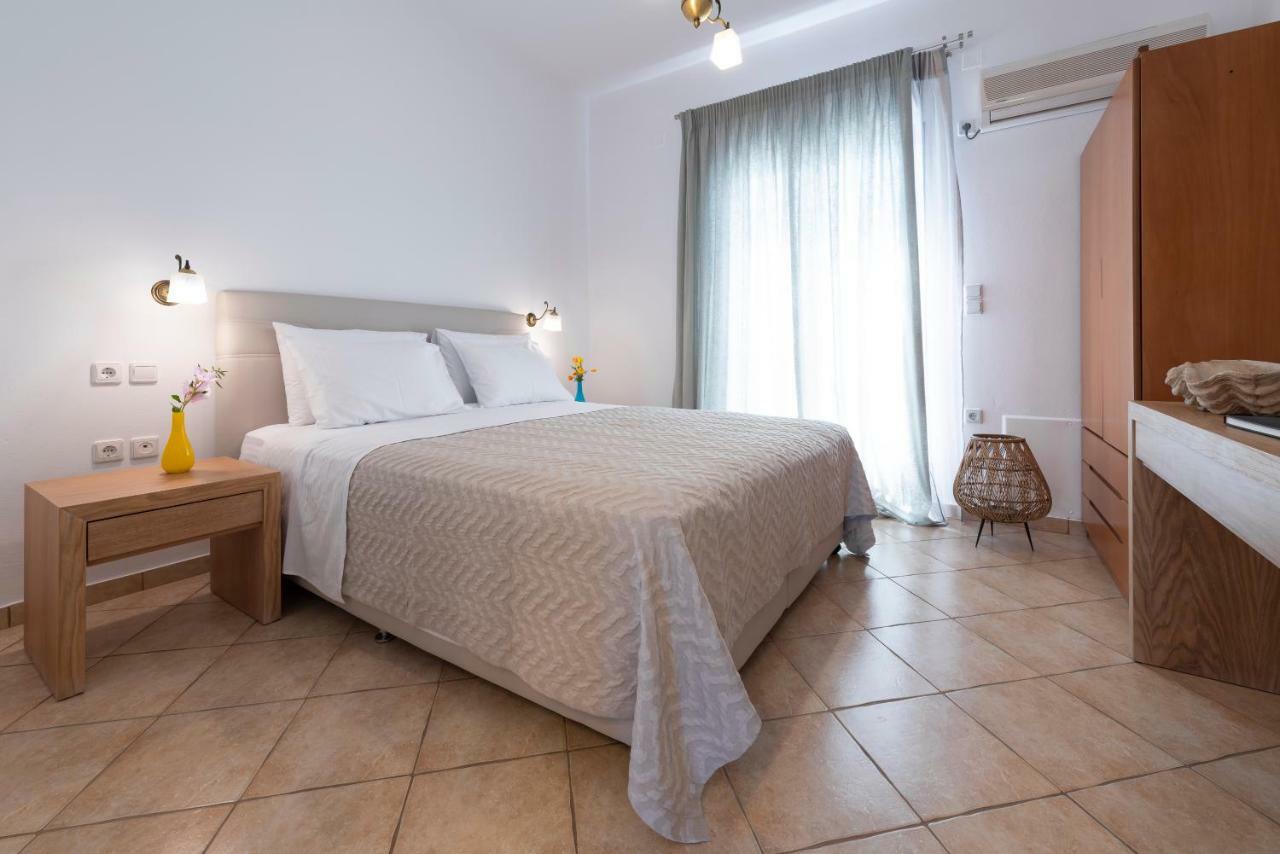 Mirabeli Apartments & Suites Pollonia Exteriér fotografie